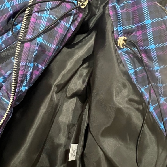 NWT Erin London Puffer Vest Medium Plaid Purple Black Zip Front Adjustable Waist - Picture 6 of 13